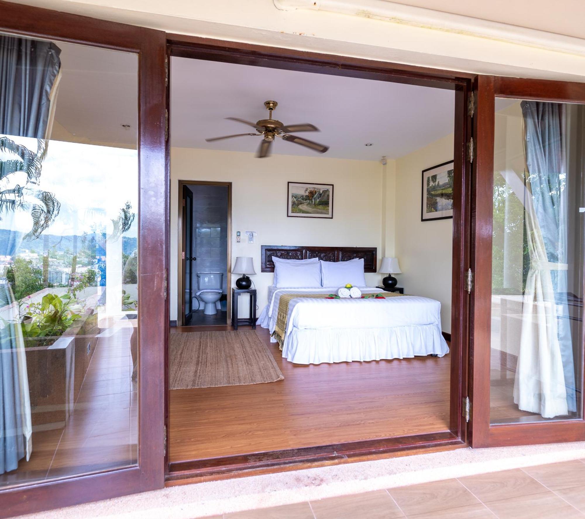 Baiyok Villa Seaview And Edge Pool Patong Экстерьер фото